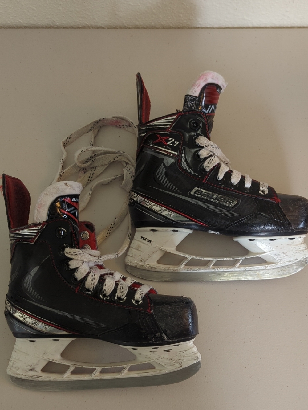 Bauer Vapor Ice Hockey Skates Yth 12ee